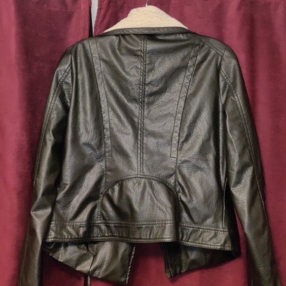 Small/Medium Faux Leather Motorcycle Jacket By Yoki - Picture 2 of 5